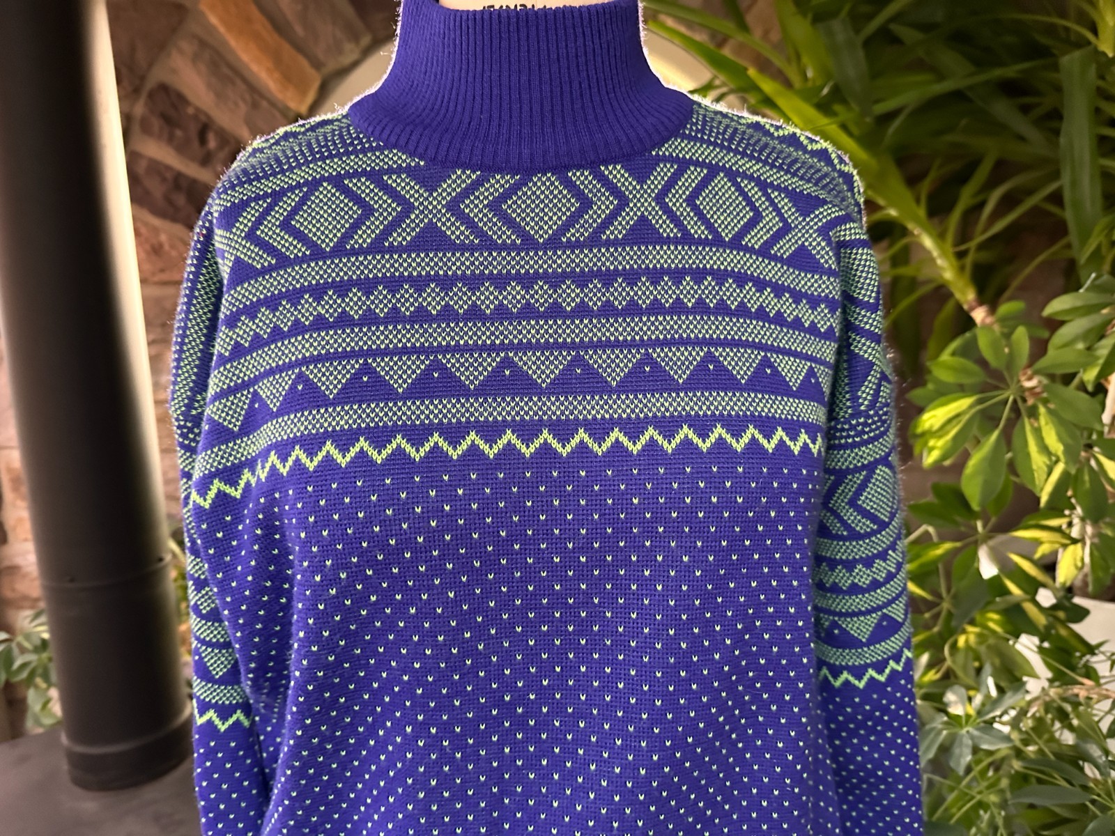 Vintage 1990s Blue and Green Geometric Design Sweater Summit Country