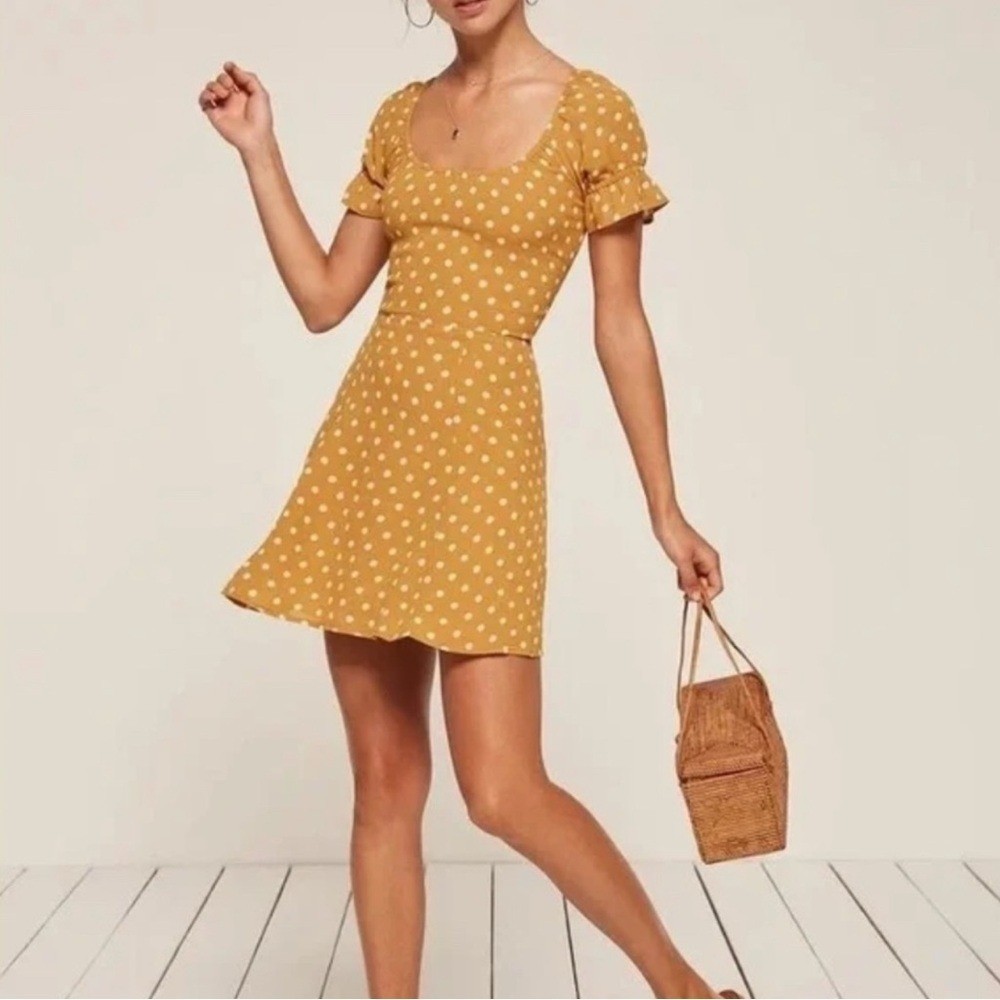 Reformation Polka Dot Mini Dress Mustard Yellow Puff Sleeve Smocked Waist size 0