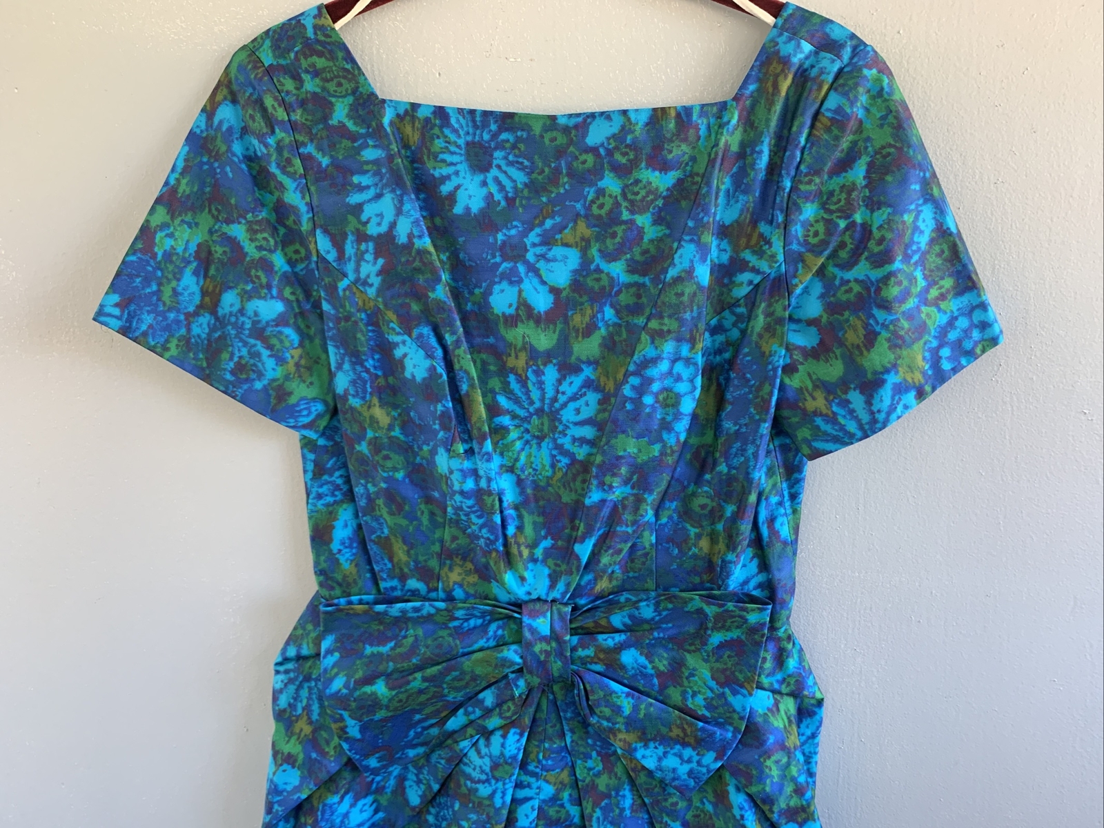 Vintage Mid Century 1950’s Wiggle Floral Silk Dress Couture ELAINE TERRY JRS