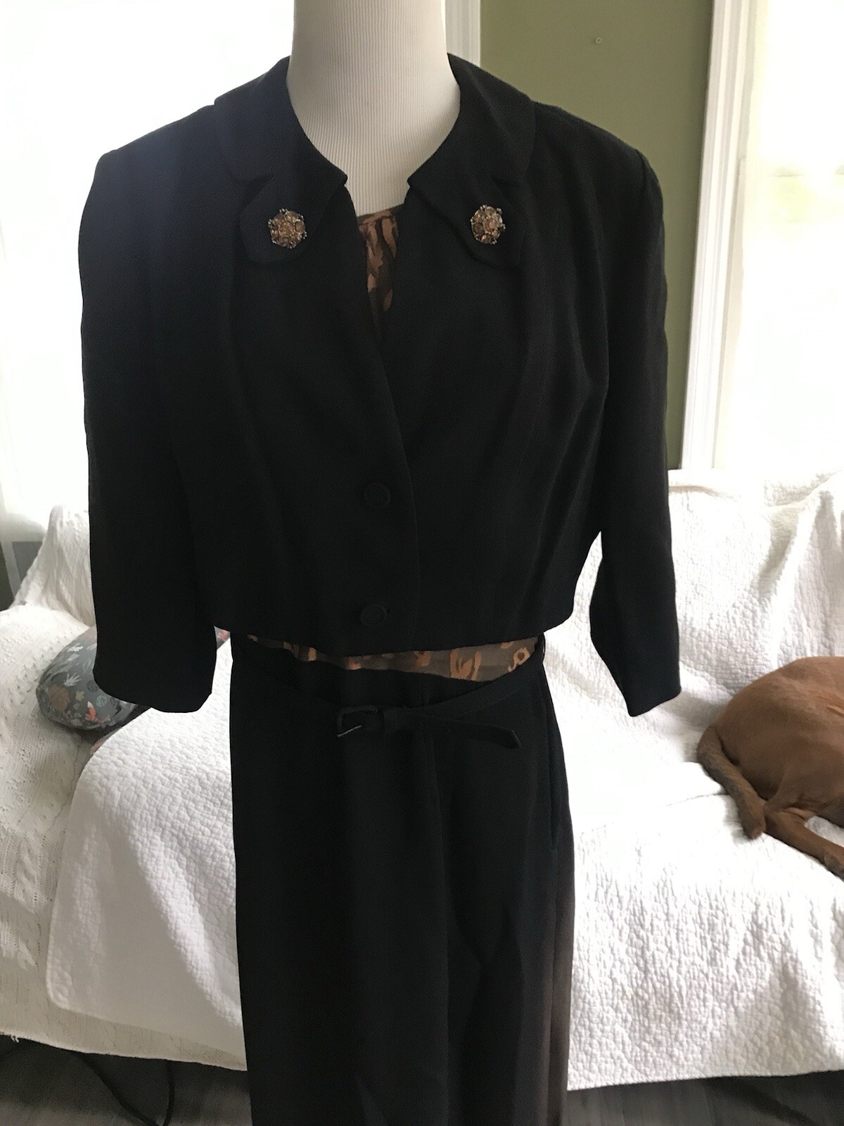 Gorgeous 1940s Two Piece Dress Jacket Set Brown Raised Velvet B46 W34 Vtg