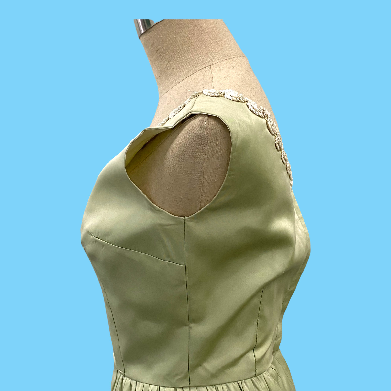 Vintage 1960s Pale Green Maxi Gown W/ Whitge Sequins Small