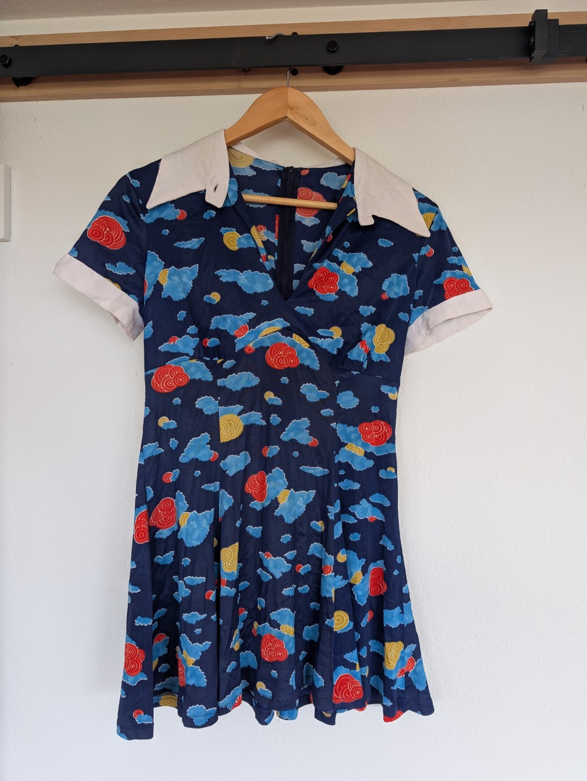 Vintage Dress w/Matching Shorts – 1970s Sizzler Women’s Size Small Floral Print