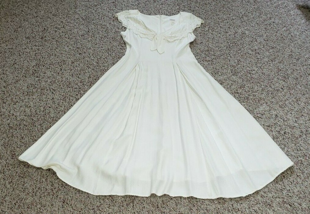 VINTAGE DRESS ELLEN ASHLEY SIZE 8 SUMMERY COCKTAIL FLIRTY LOVELY EMBROIDERY