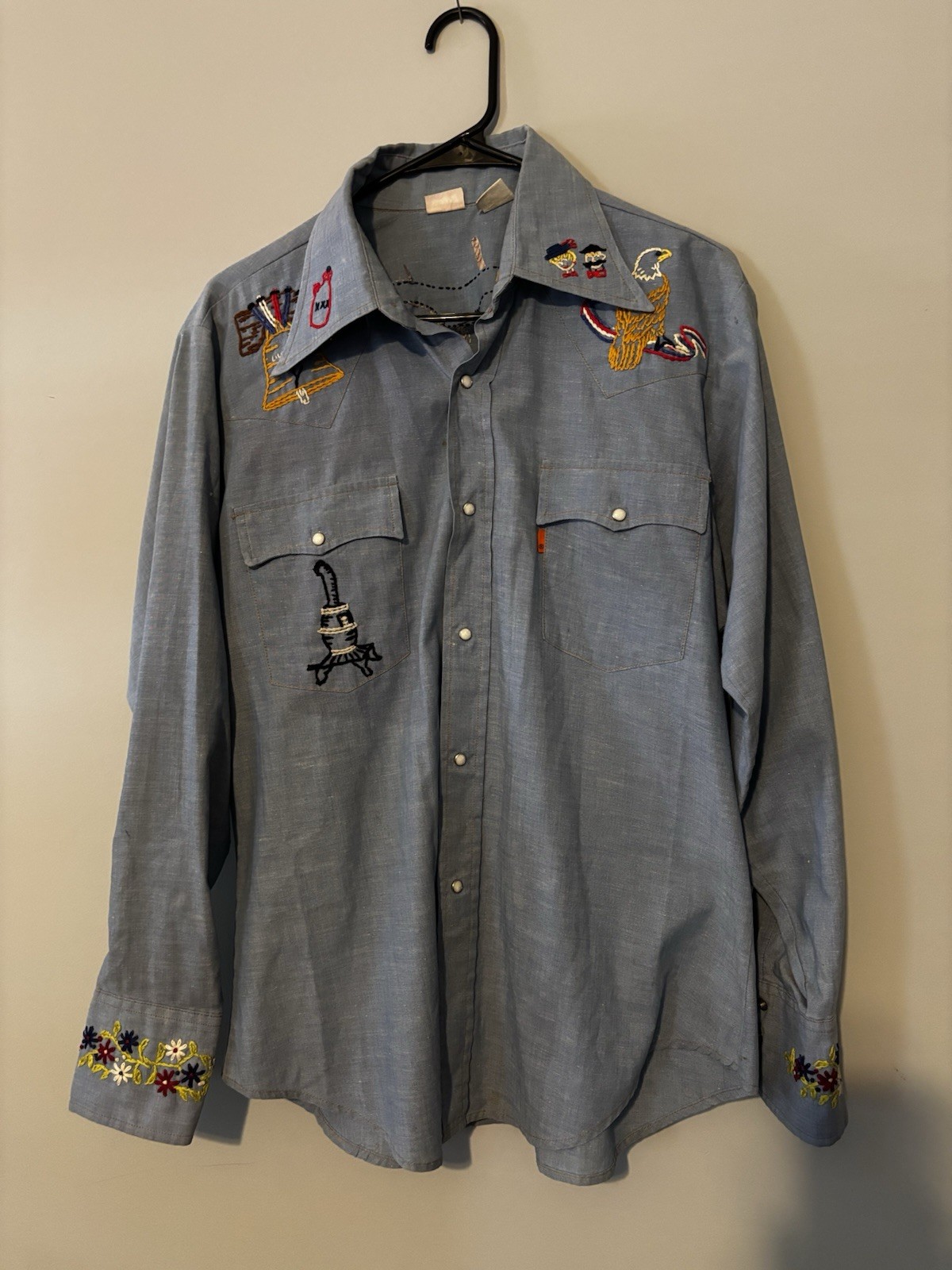 Vintage 70’s Levi’s Embroidered Chambray Shirt Orange Tab Western Pearl Snap L