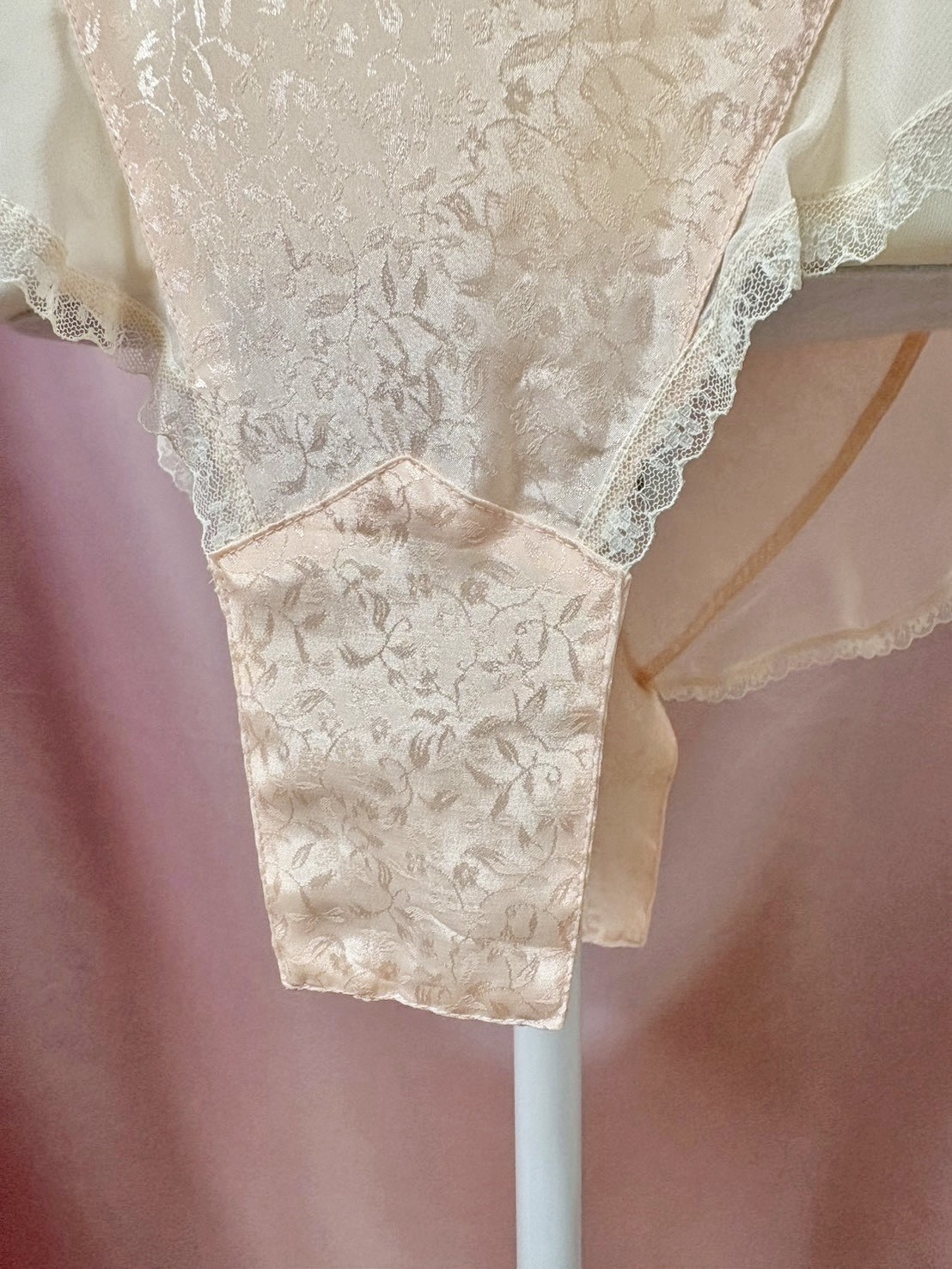 Vintage 1980s Victoria’s Secret Pink Satin Lace Teddy Lingerie Kawaii