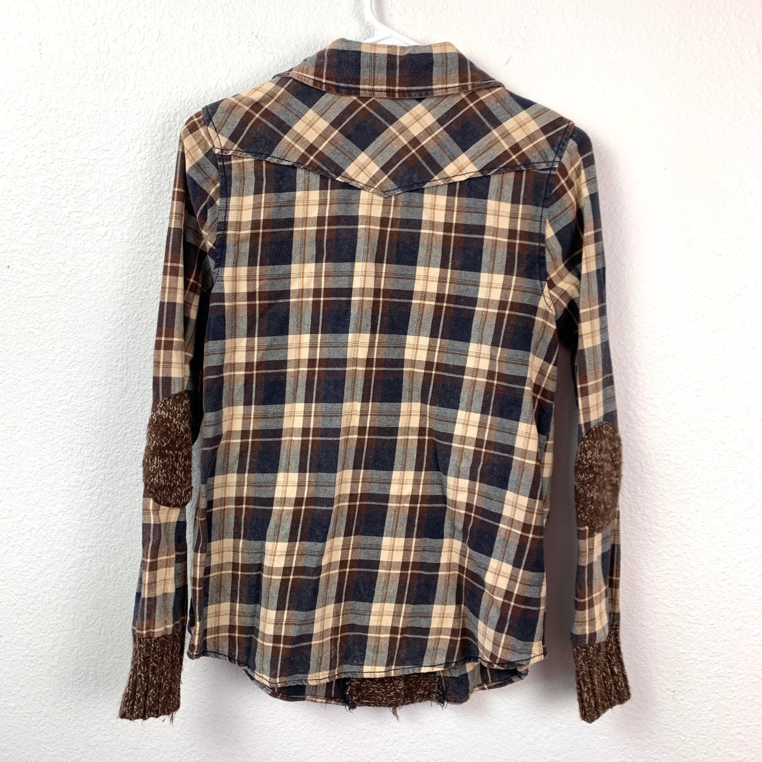 BKE Women’s Eased Flannel Shirt Plaid Knit S Brown Blue Bella Swan Twilight