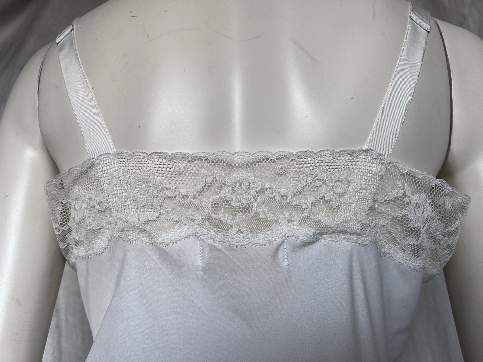 Vintage Slip Dress Gown Lace Floral Embroidery Cream Classic 60s Glamour Size 36