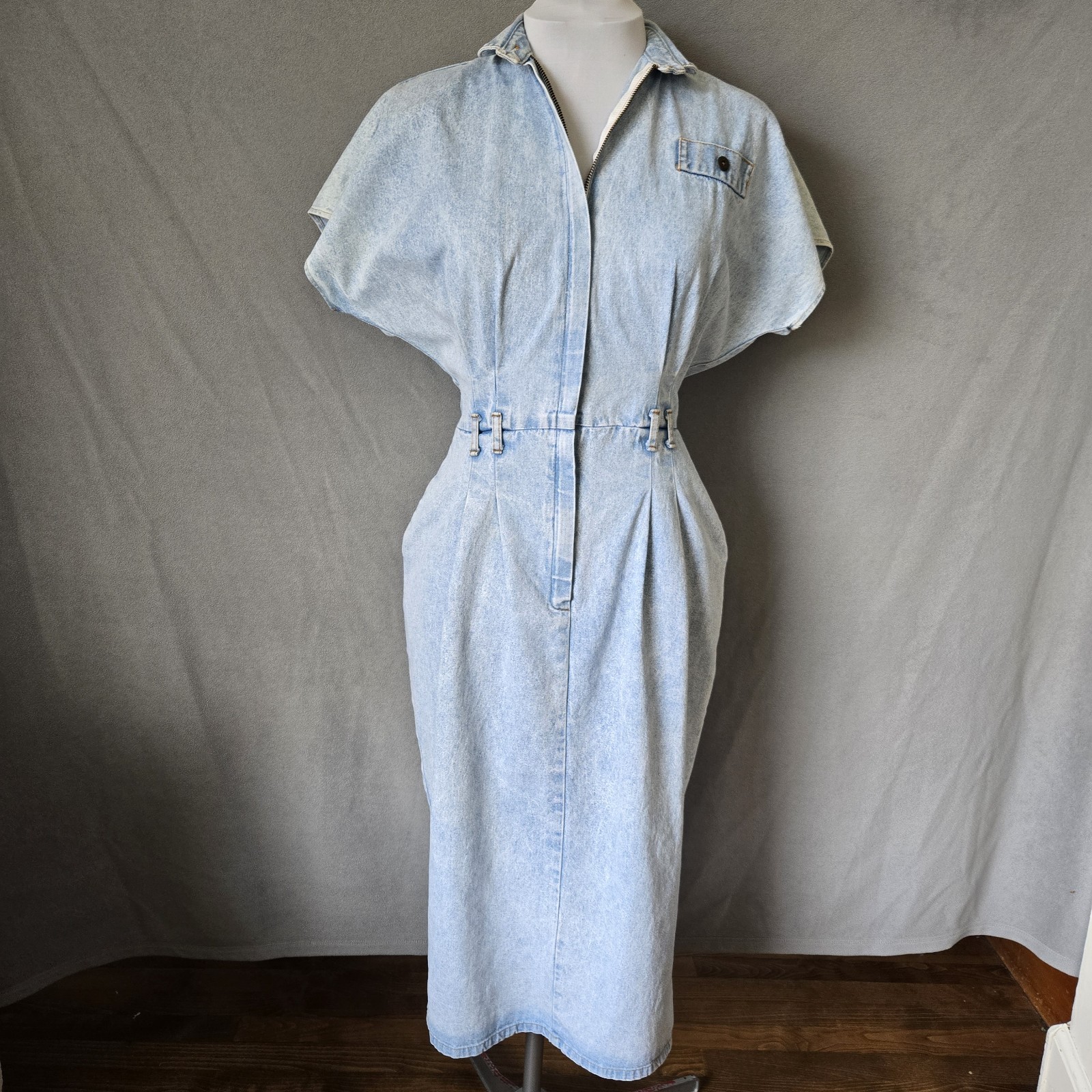 Vintage 80s Frederick’s Of Hollywood Acid Washed Denim Dress Waist 29.5″