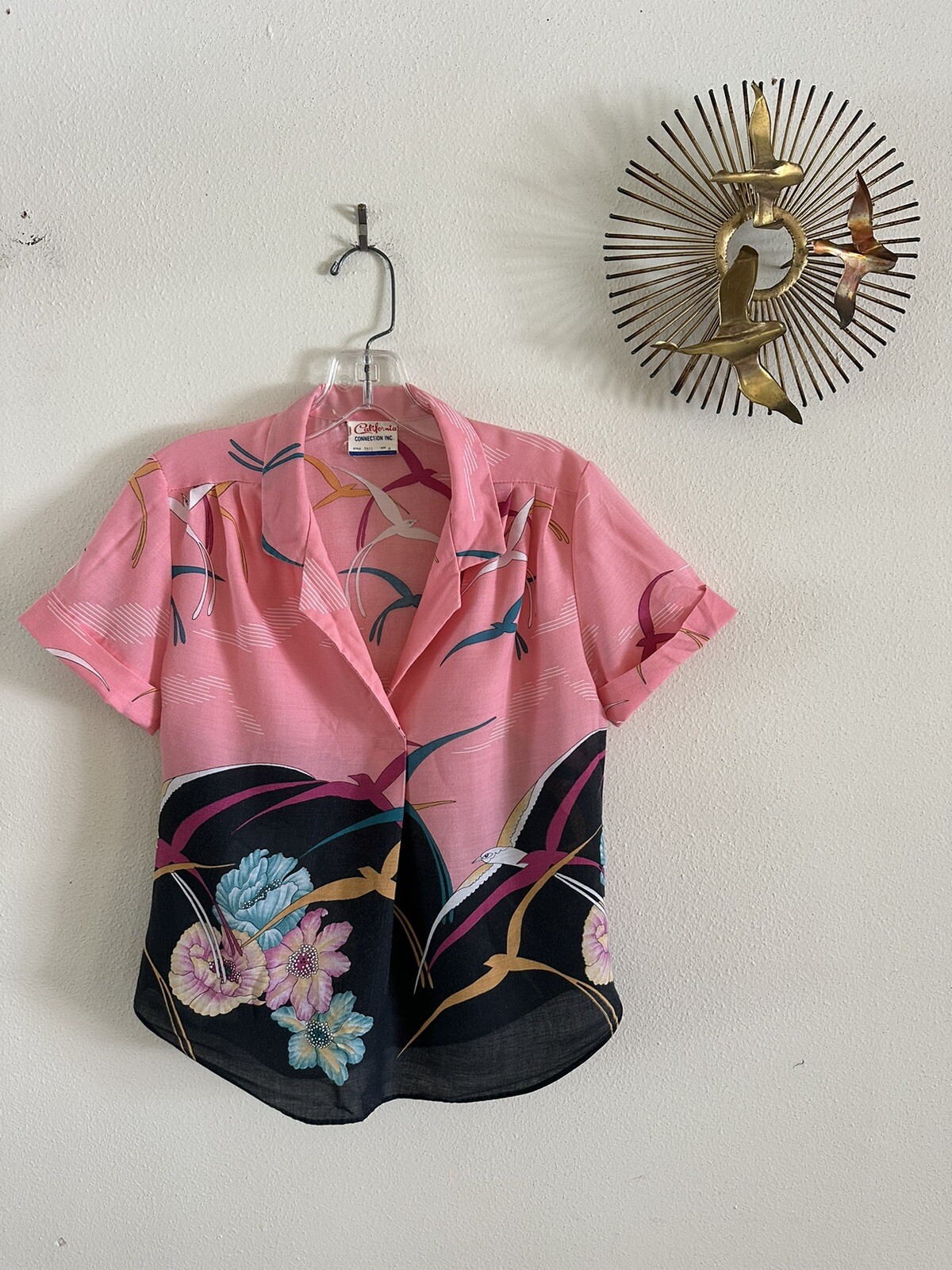 1980s California Connection Tropical Rayon Blouse Pink Bird Print Made USA VTG