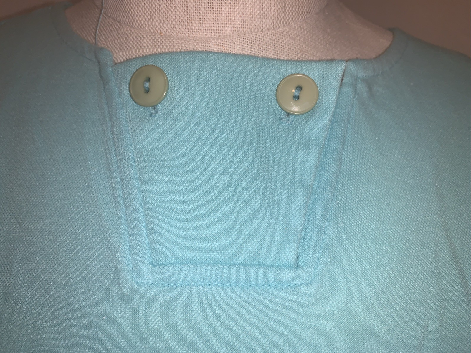 Terry Chicago vintage 70s blouse Sz Med light blue Button accents USA 1584