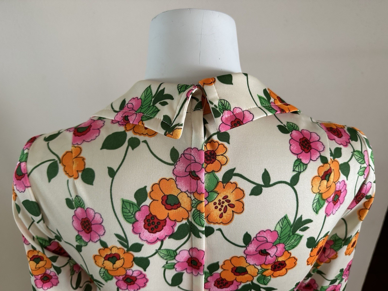 1970s Floral Maxi Dress Wide Collar Scovill Zip Mod Boho Hostess Novelty VTG S M