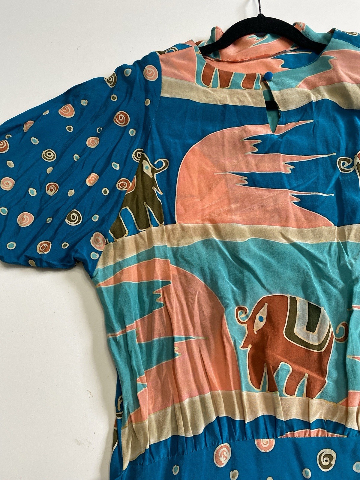 Vintage Silk Scapes M Hand Dyed 100% Silk Blouse Drop Waist Elephants