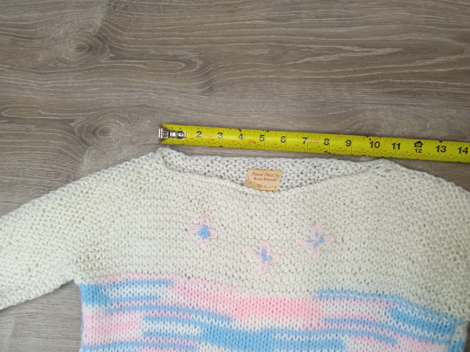 Rare Vintage 1980s Anna Petrush Hand Knit Sweater Ivory Pink Blue Women’s Knit