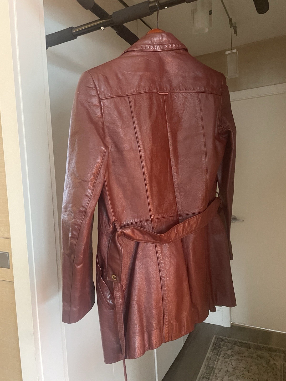 Vintage Etienne Aigner 100% Genuine Leather Burgundy Jacket