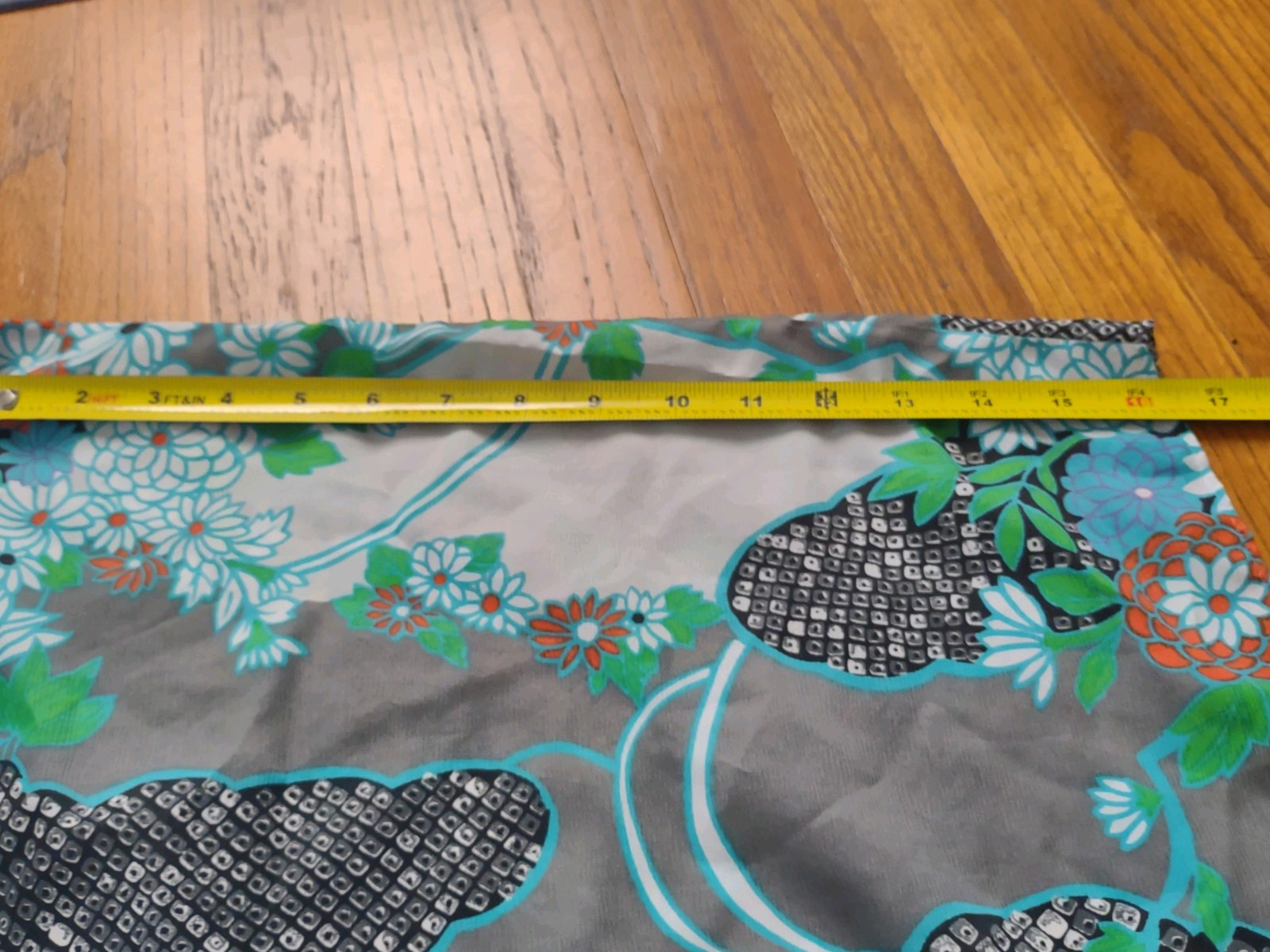Vintage Pomare Hawaii Gray Green White Blue Floral Printed Batwing Top Blouse