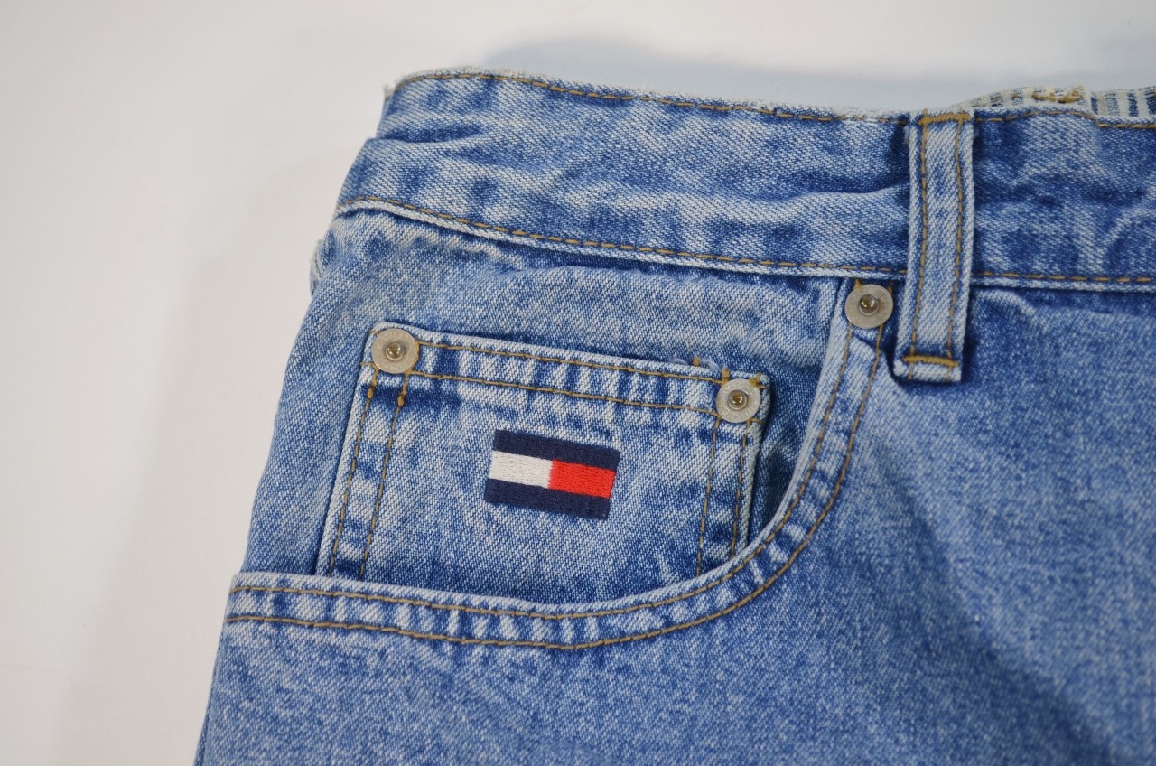 VTG Tommy Hilfiger Womens Denim Jean Shorts Medium Blue Wash 16 Big Flag Logo