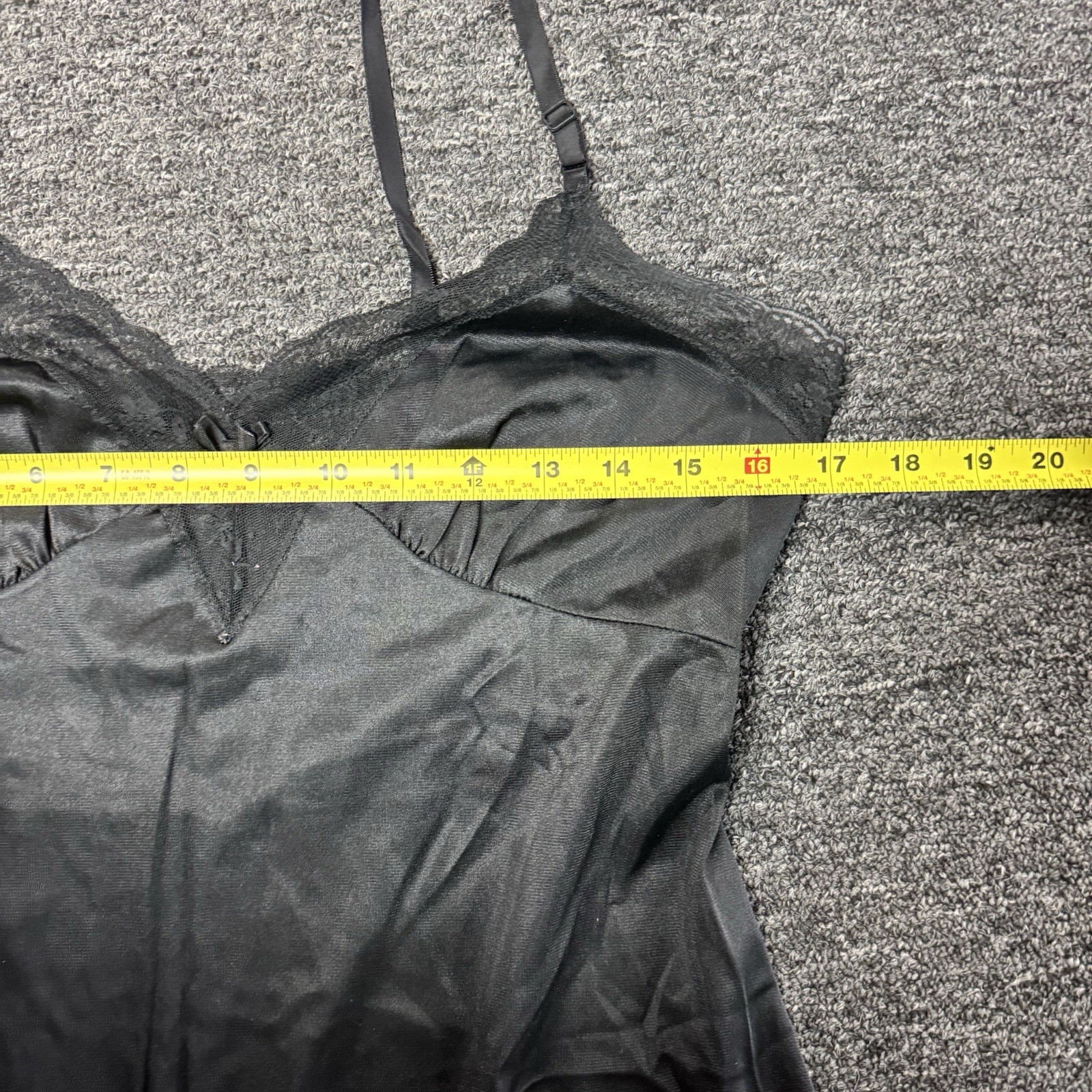 Vintage Ashley Taylor Black Nylon Full Slip Lace Spaghetti Straps – Size 36