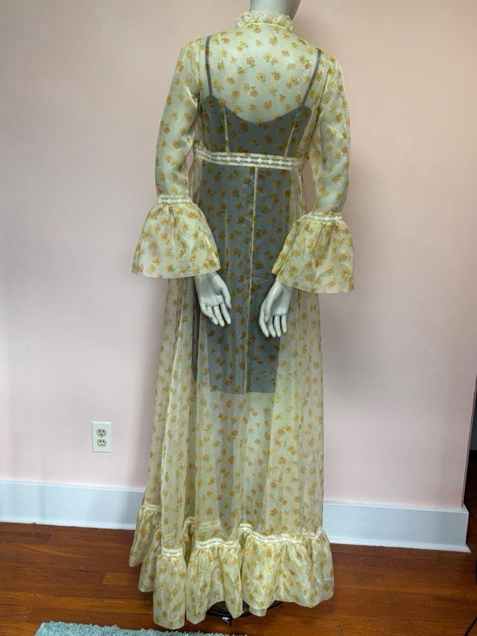 Vintage 70s Sheer Floral Maxi Hostess Gown Duster Dress Prairie Bell Sleeve S