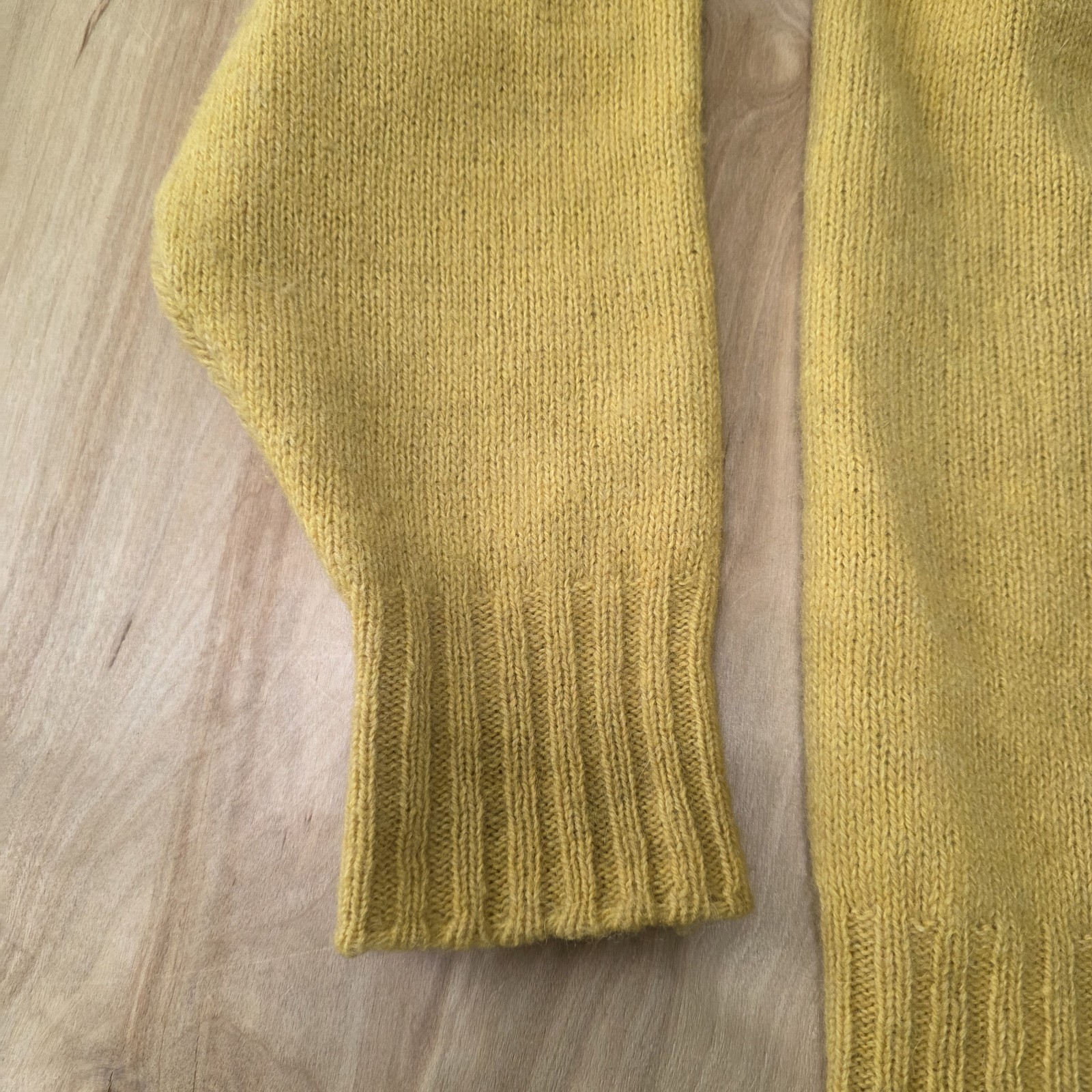 Vintage McGregor Cardigan Women’s Sz L yellow Wool Blend 60s 70s RARE