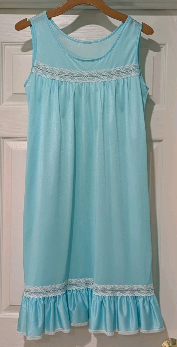 Vtg Dutchmaid Short Nightie Sz M Bright Blue Sweet Innocent Lace & Ruffle