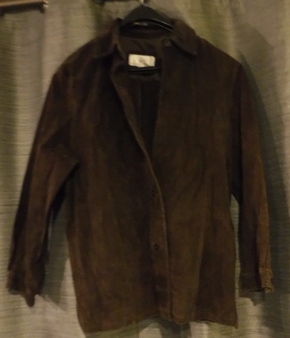 100 % LEATHER BUTTON DOWN SHIRT – SIZE MED BROWN MADE BY DANIELLE MARTIN