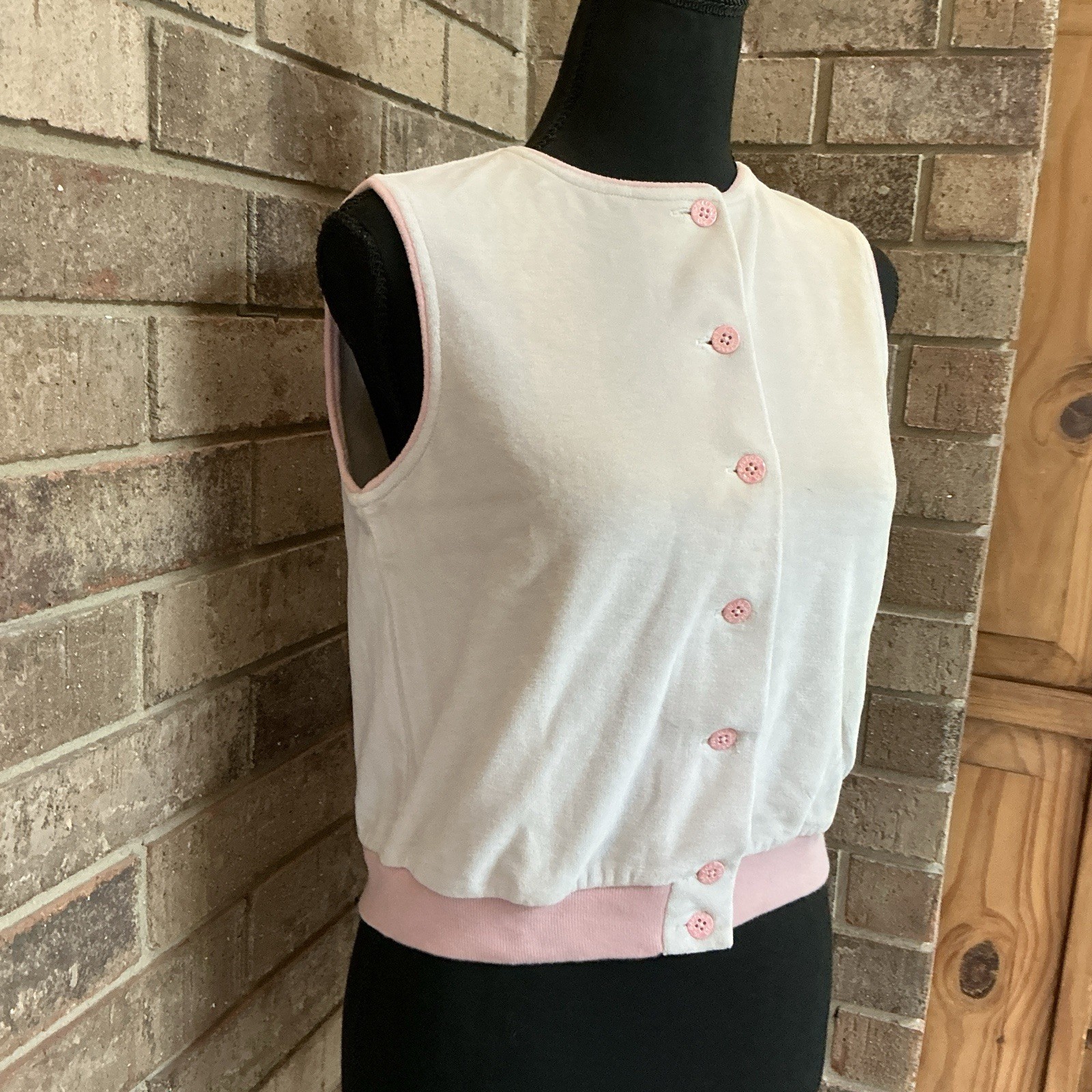 70s VTG Ultrasport Ltd Ruth Brahms Velour Vest M White Pink Button Crop #52D9
