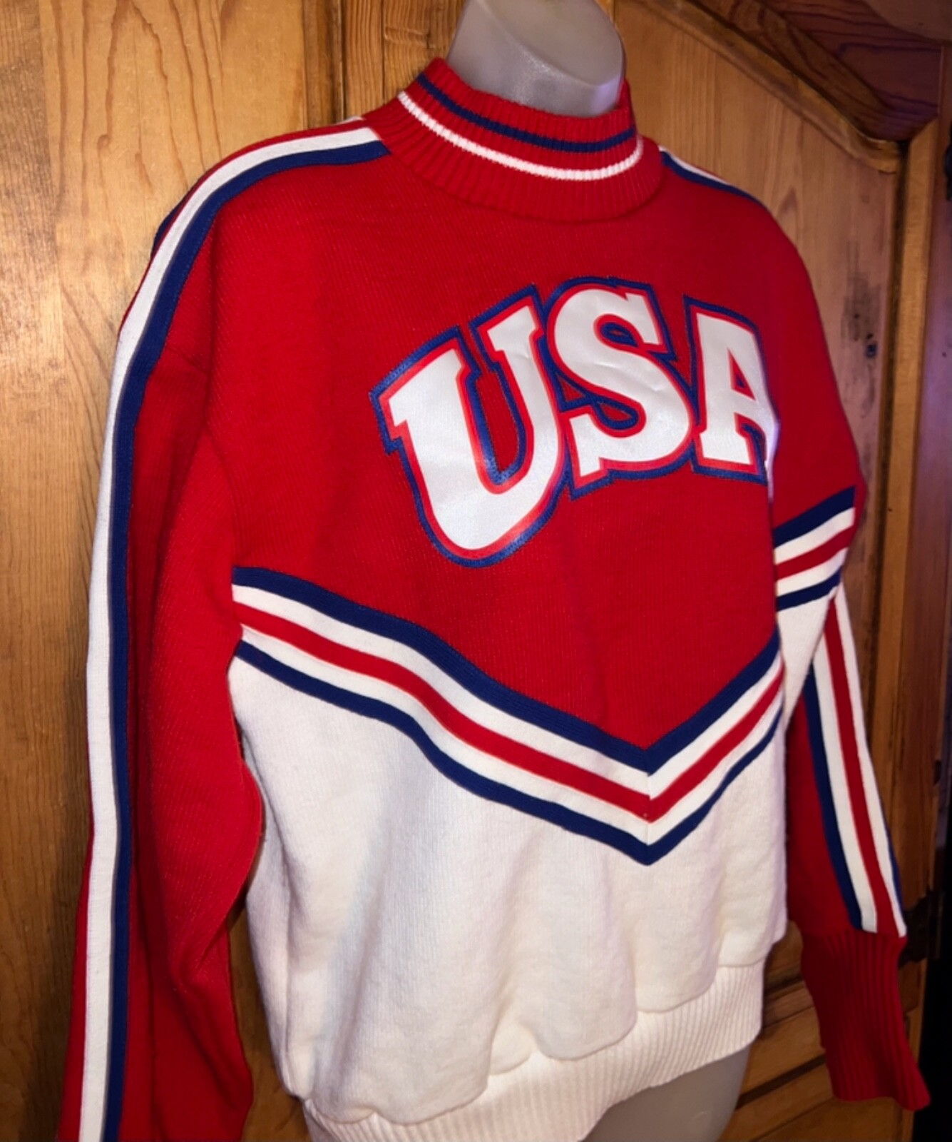 Rare Vintage VARSITY SPIRIT FASHIONS Red White Blue USA Logo Knit Sweater Sz 36