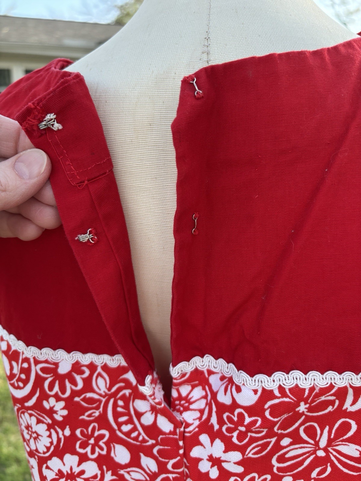 VTG Mod 60s Go Go Red Mini Dress Handmade Size XL 36x42x44″ Floral 30″L