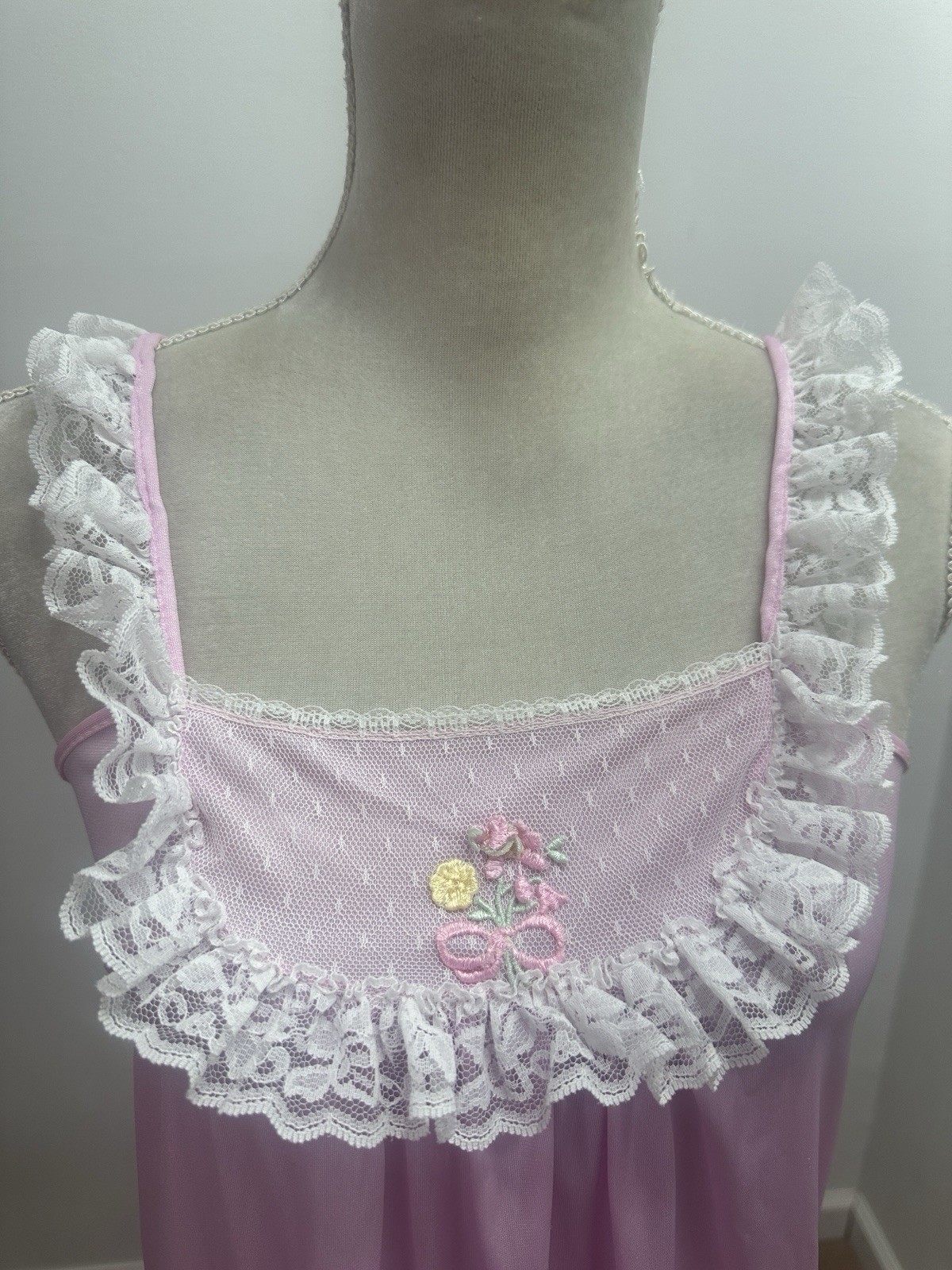 Vintage Spotlight Long Pink Lace Ruffle Nightgown Size Small Silky Nylon