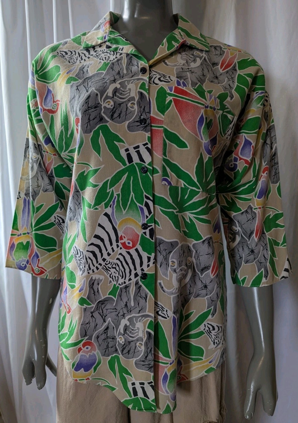 Vintage 1990s California Connection Animal/Tropical Print Shirt M/L