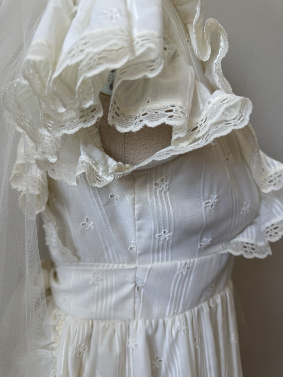 Vtg 70s Ivory Wedding Dress Prairie Cottage Core Peasant Bonnet Hat Veil Trek