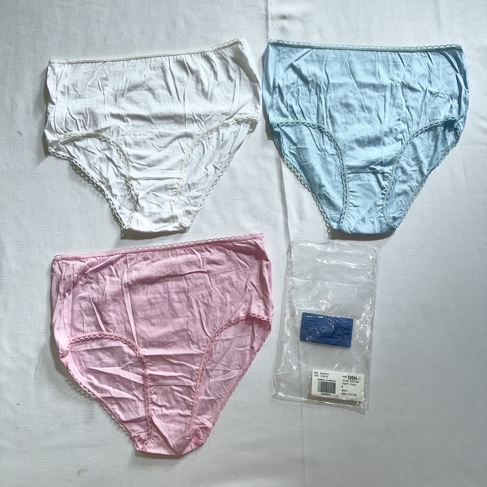 Vtg 1997 AVON Intimates 3-pack Granny Panties Briefs NOS Size 10 Picot Trim Y2K