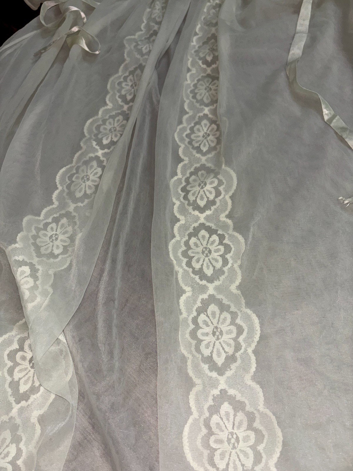 RARE VTG Evette Sheer Lace Bridal Peignoir Robe White 70s Boudoir Lingerie
