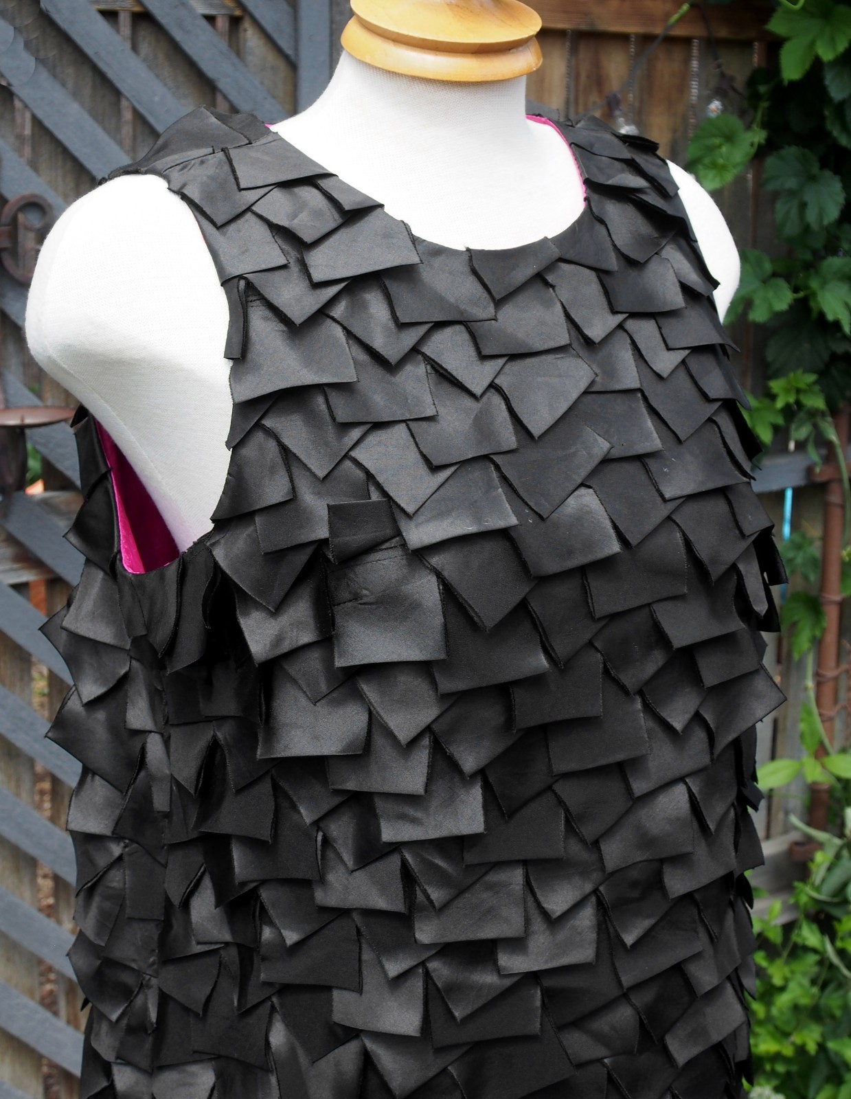 2009 BARBIE by David Dixon for MATTEL Women’s Black Cocktail Dress Size 10