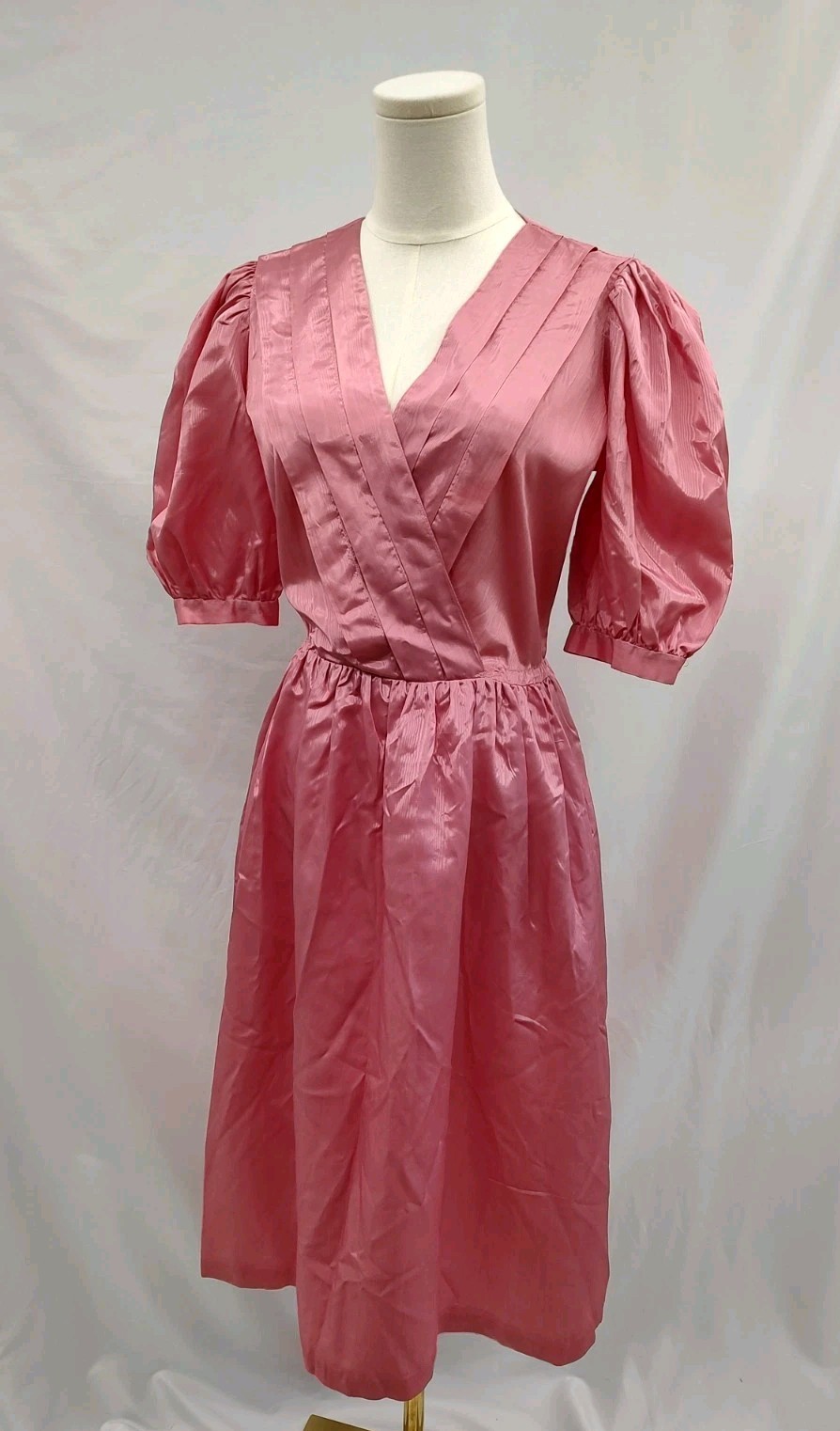 80’s Vintage Dress Mauve Moire Taffeta Puff Sleeve Midi Length Cross Front Sz L