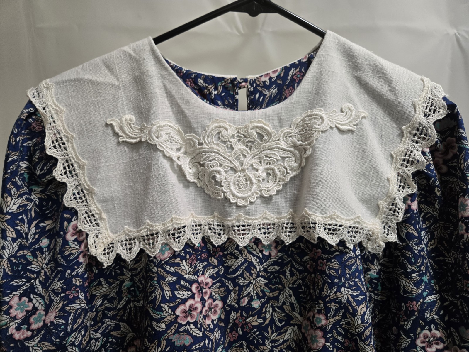 Womens Vintage Lisa II Blue Floral Pleated Dress W Collar 3/4 Sleeves 10