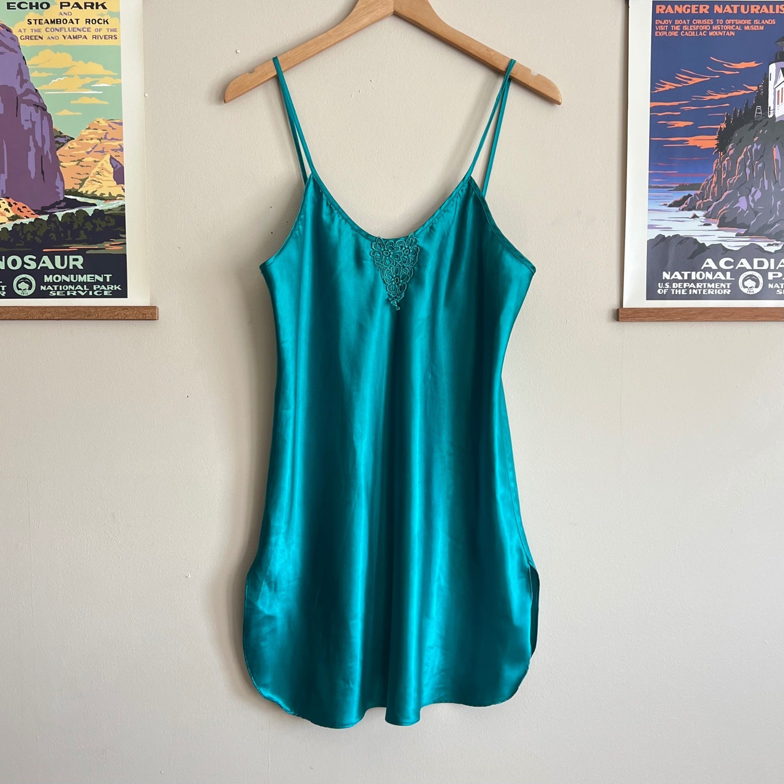Vintage California Miss Teal Green Satin Chemise Nightgown Lace Trim Medium GUC
