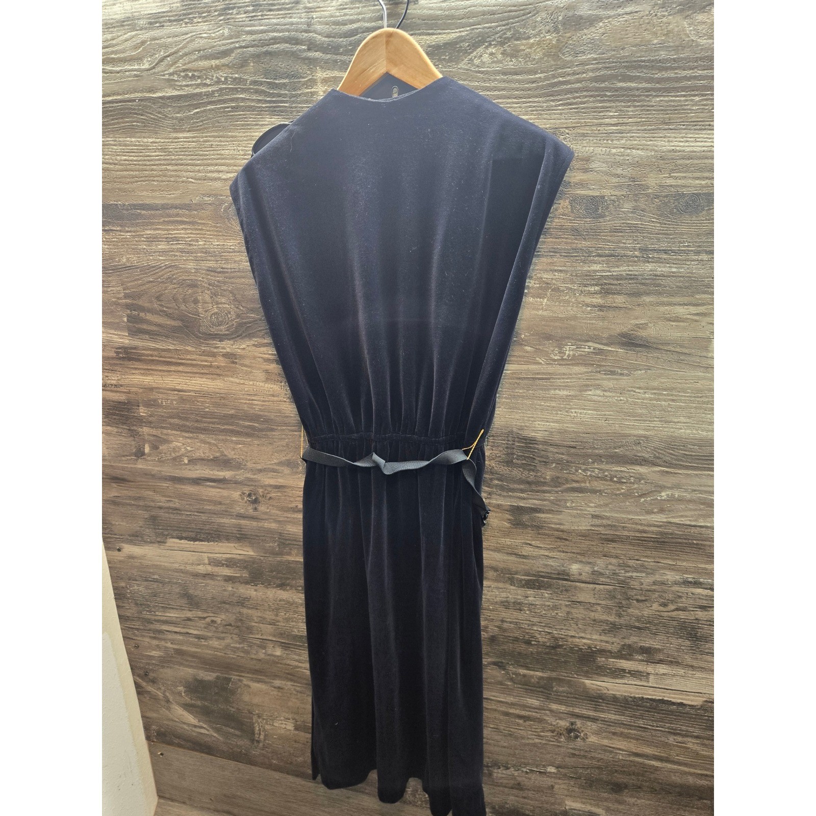 Vintage ILGWU black Velvet Surplice V-Neck Midi Dress Made in USA Womens 12