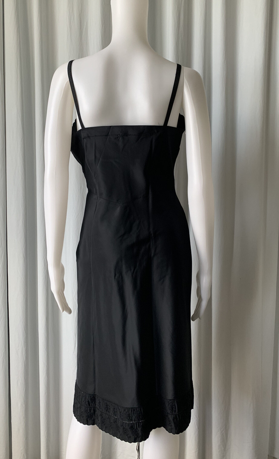 Vintage 50s Barbizon ? Black Tafredda Full Slip Side Zipper Size 36 Average