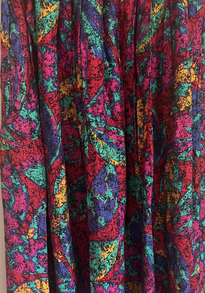 VIntage Skirt Full Pleated 80s 90s Print Rayon Womens Size Small Secretary
