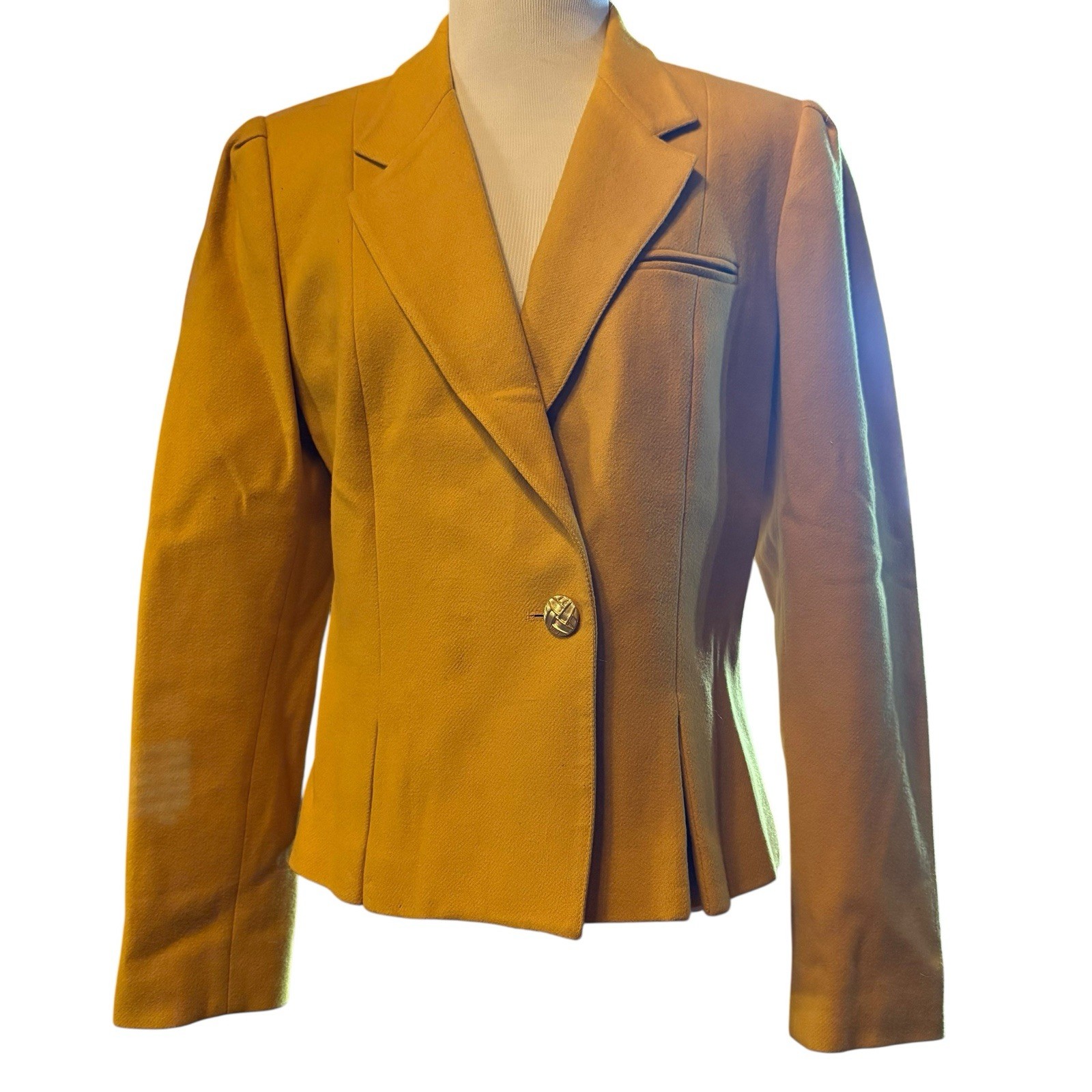 Peabody House Women’s 11/12 Tailored Lined Gold Blazer Wool Blend Korea