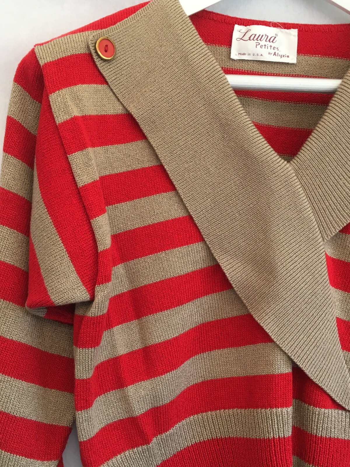Vintage 70s Laura Petites by Alyzia Red Brown Striped Short Sleeve Sweater Knit