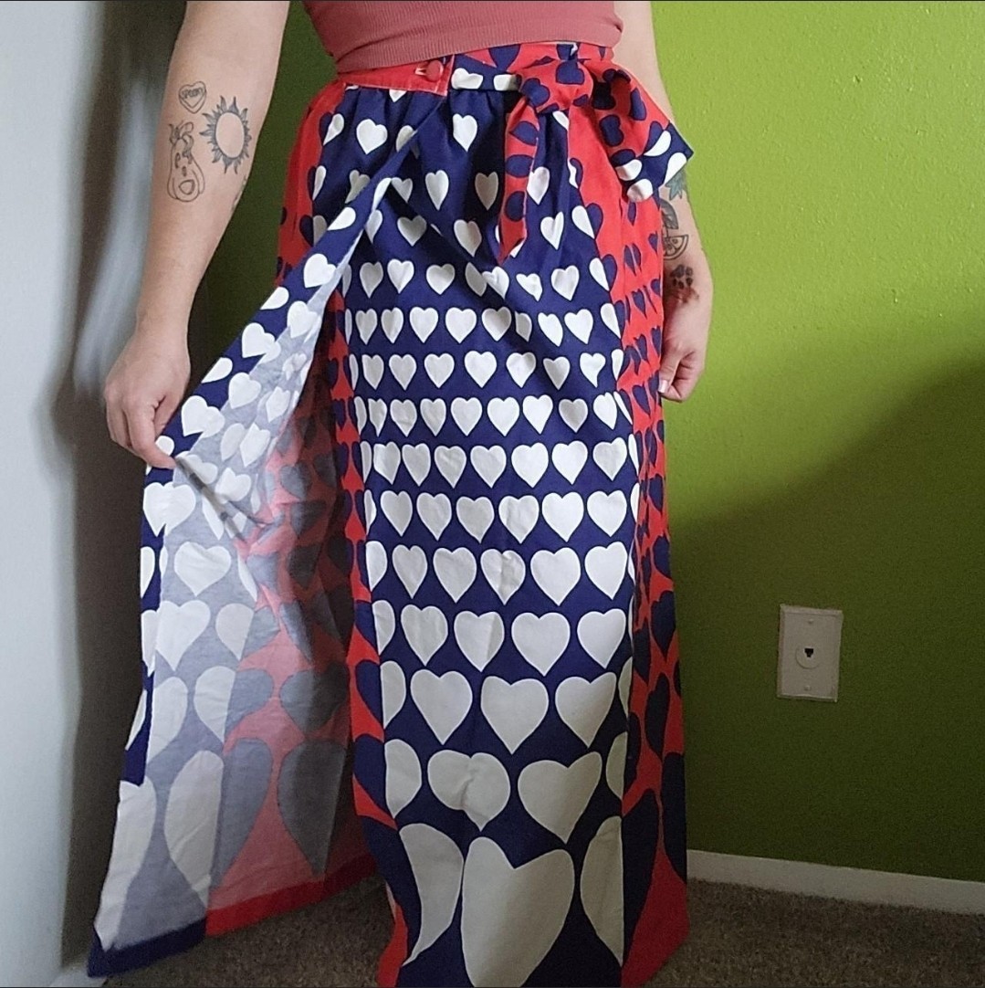 Vintage MCM Beverly Vogue California Red Blue White Colorblock Heart Wrap Skirt