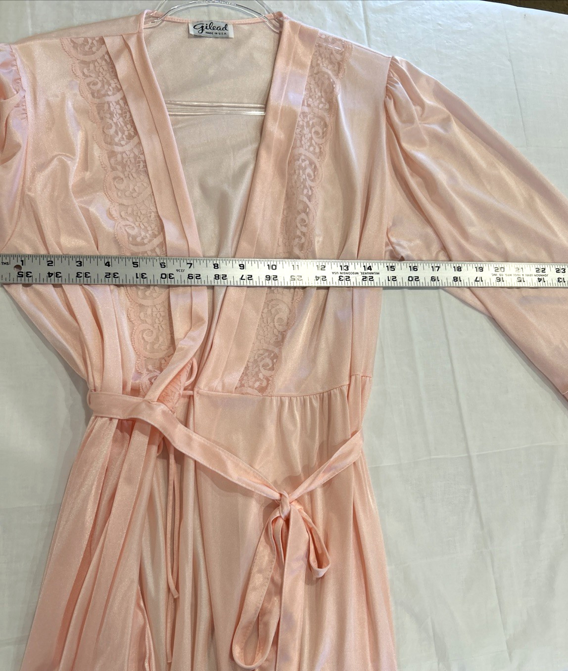 Gilead Peignoir Set Nightgown Robe Women S/M Pink Peach Lace Trim Vintage USA