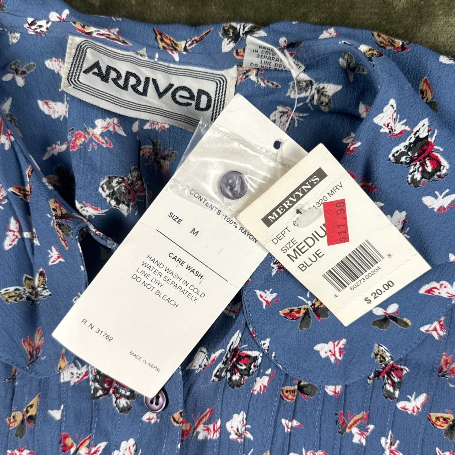Arrived Vintage 90s Butterfly Print Pleated Blouse Blue Rayon Puff Sleeve Medium