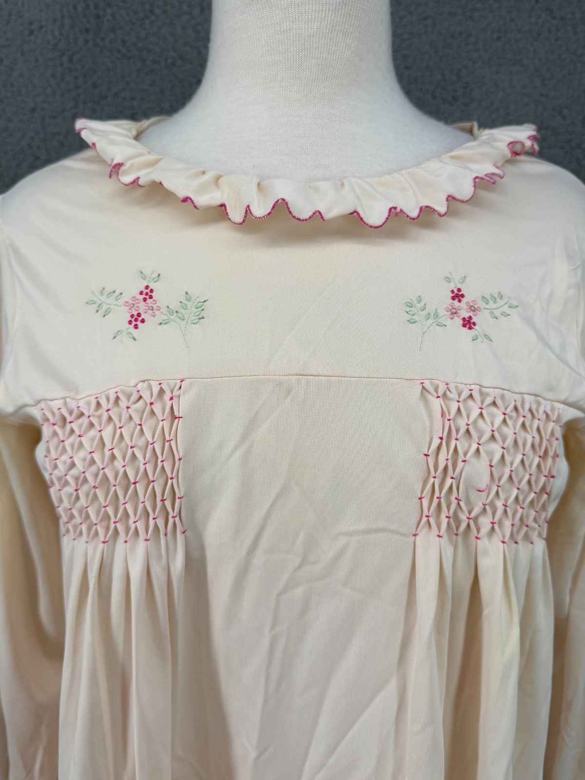 Vintage 60’s Nightie Nylon Nightgown Night Shift size M Embroidered Long Sleeve