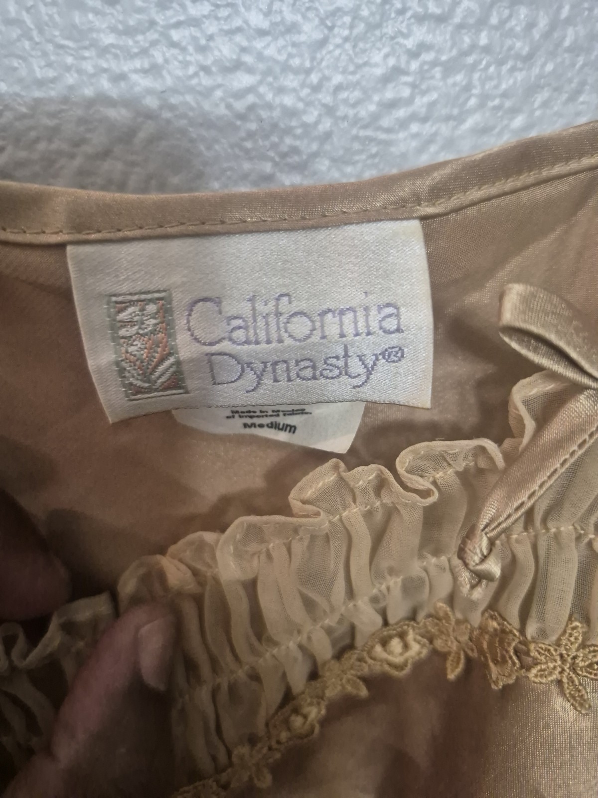California Dynasty Beige Satin-Look Lace Trim Slip Dress Spaghetti Straps M