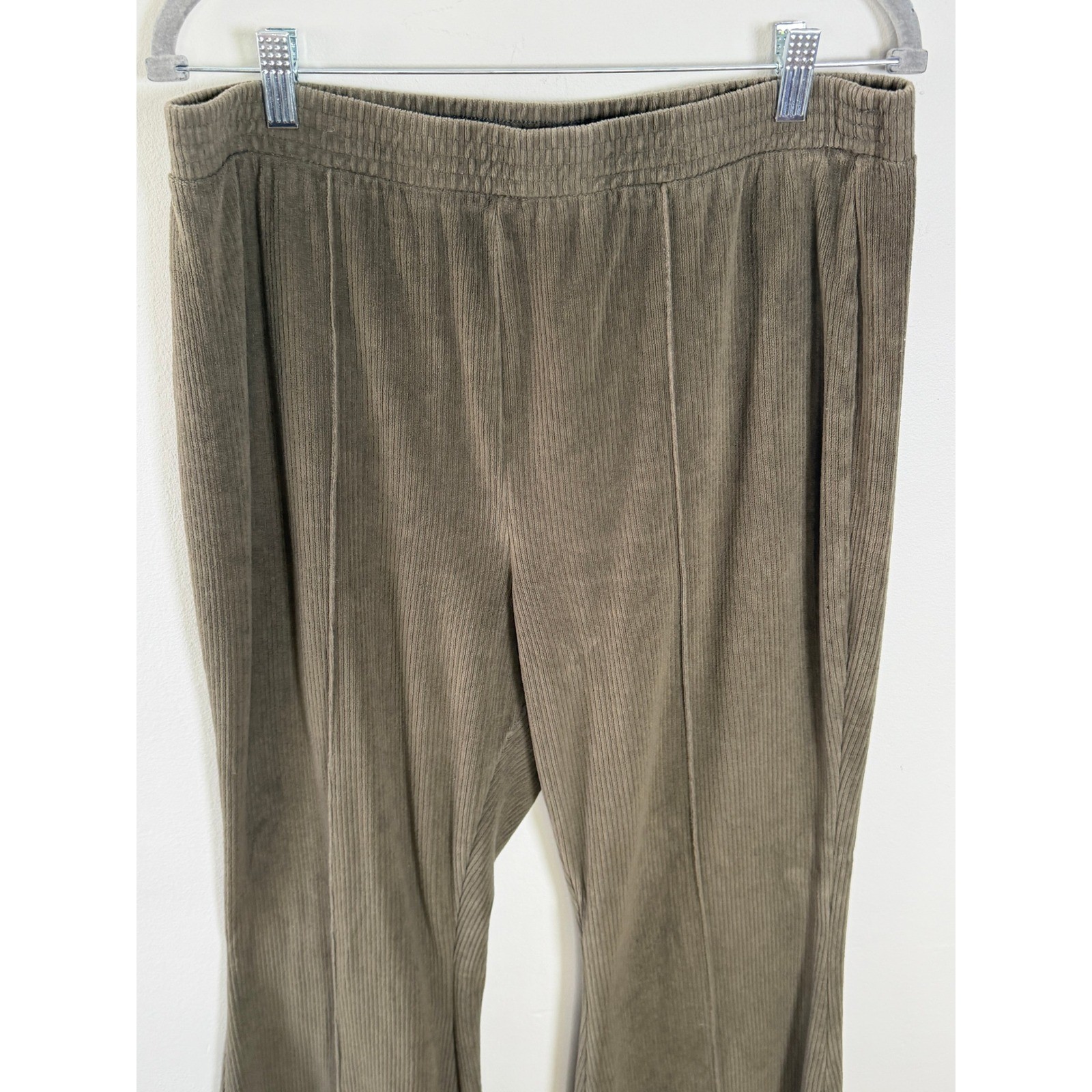 Aerie Rib Velour Flare Pants XL Olive Green Pull-On Stretch Retro Boho Groovy