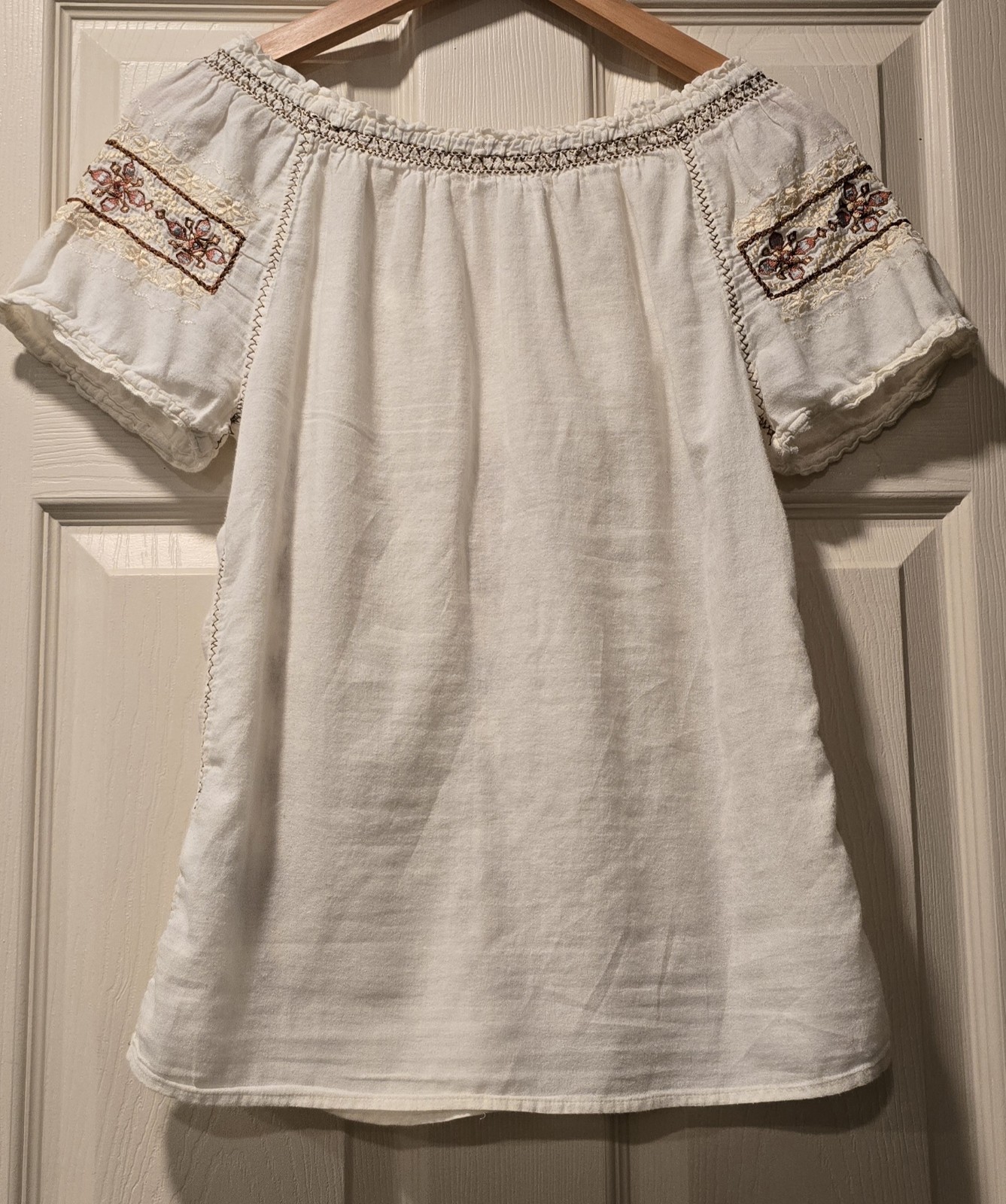 Lucky Brand Women’s Bohemian Peasant Top Features Intricate Embroidery Size XS