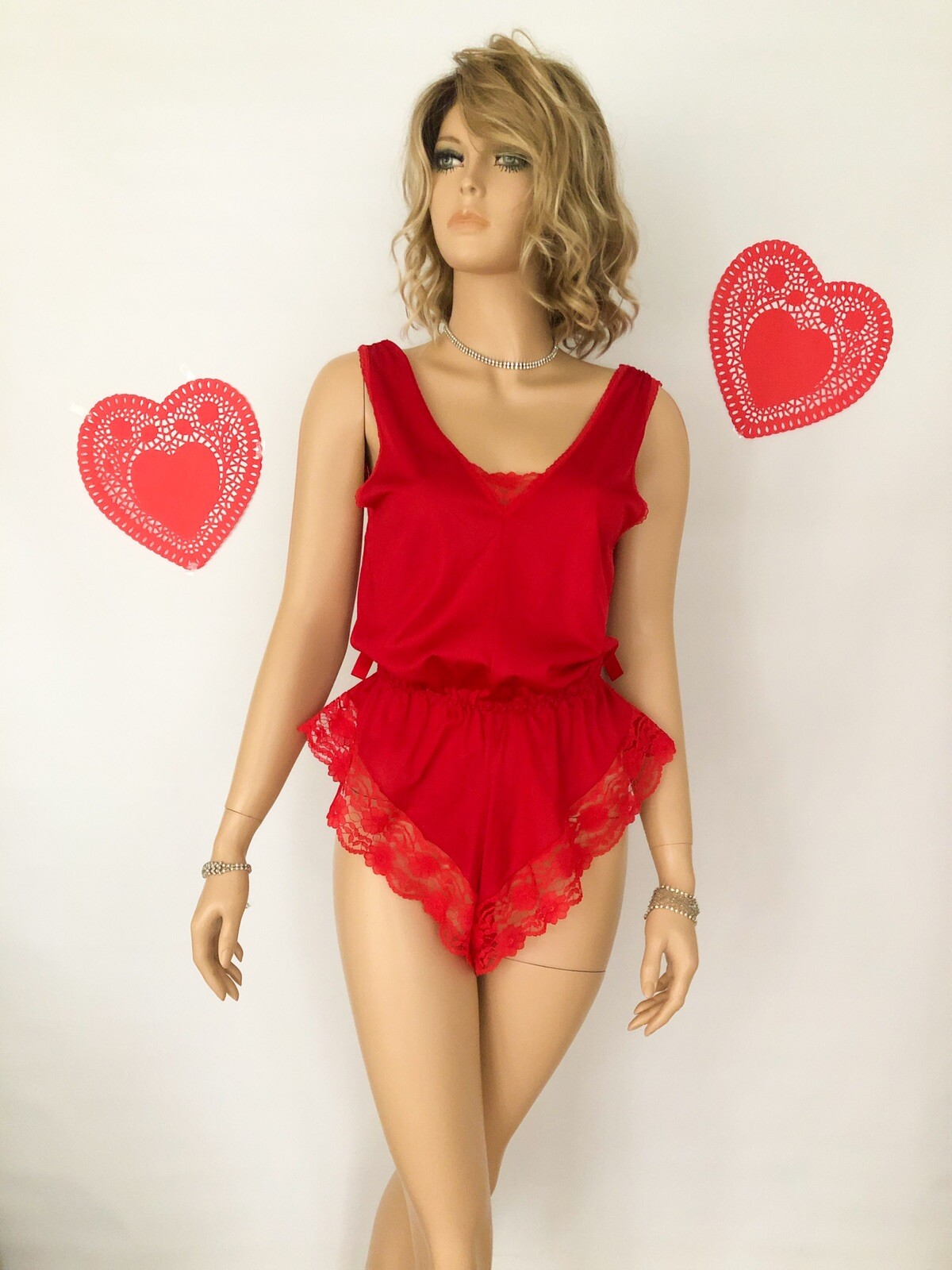 Vintage Red Lace Teddy playsuit romper lingerie Cheeky SZ M/6 90s retro Pin Up